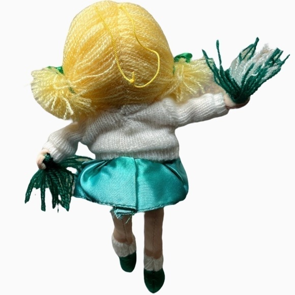 Vintage Russ Berrie Cheerleader Doll Blonde Hair Green White Hanging Plush 7” - Picture 8 of 12